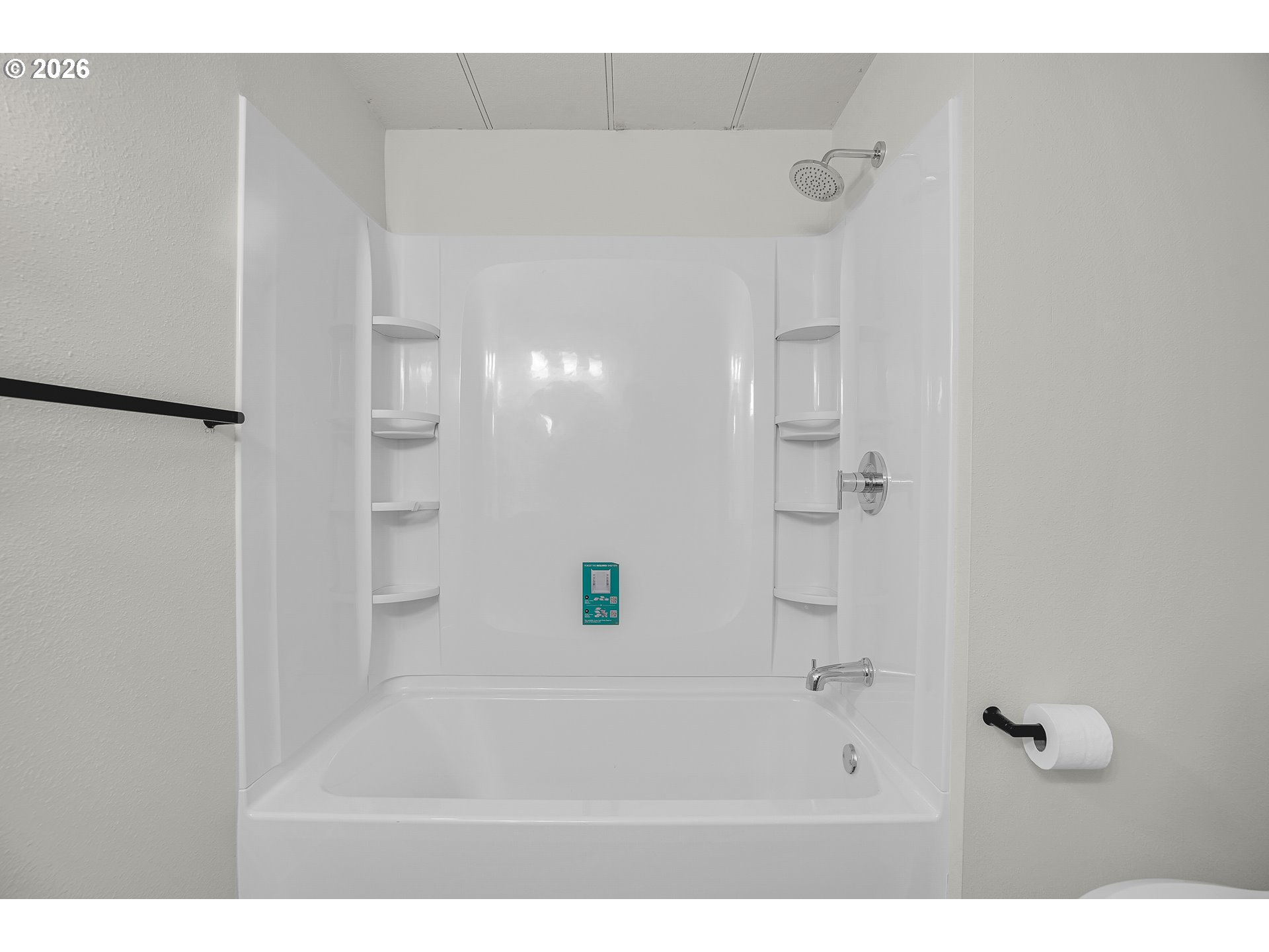 property viewer photo 25
