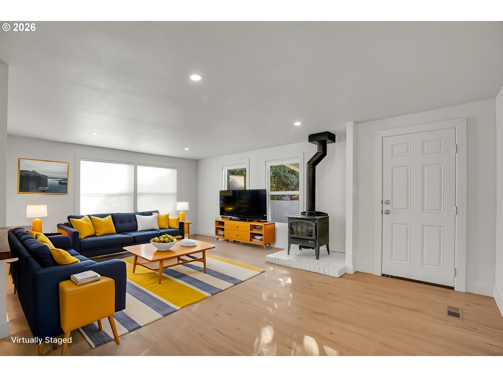 property viewer photo 5
