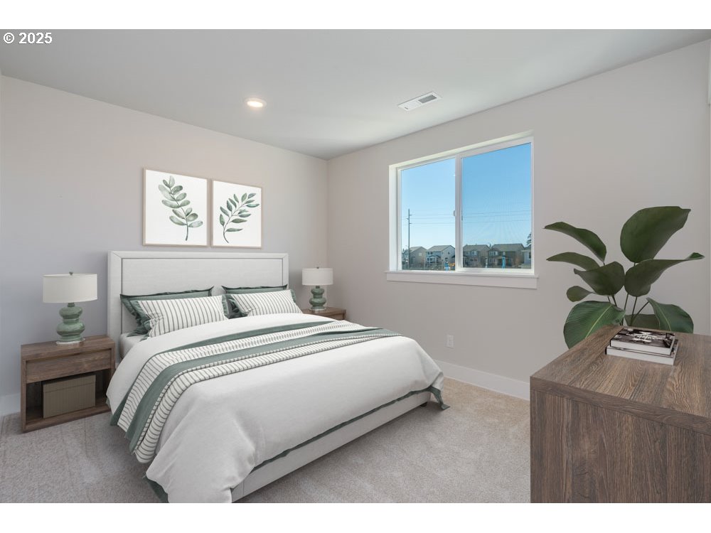 property viewer photo 6