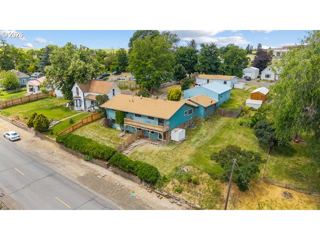 main property photo 4