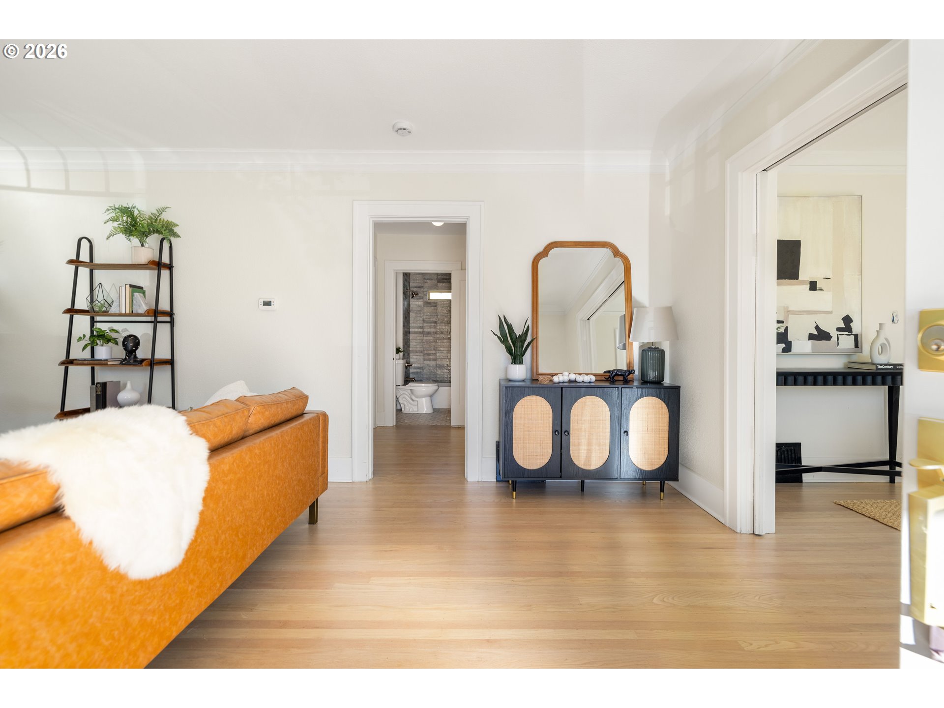 property viewer photo 31