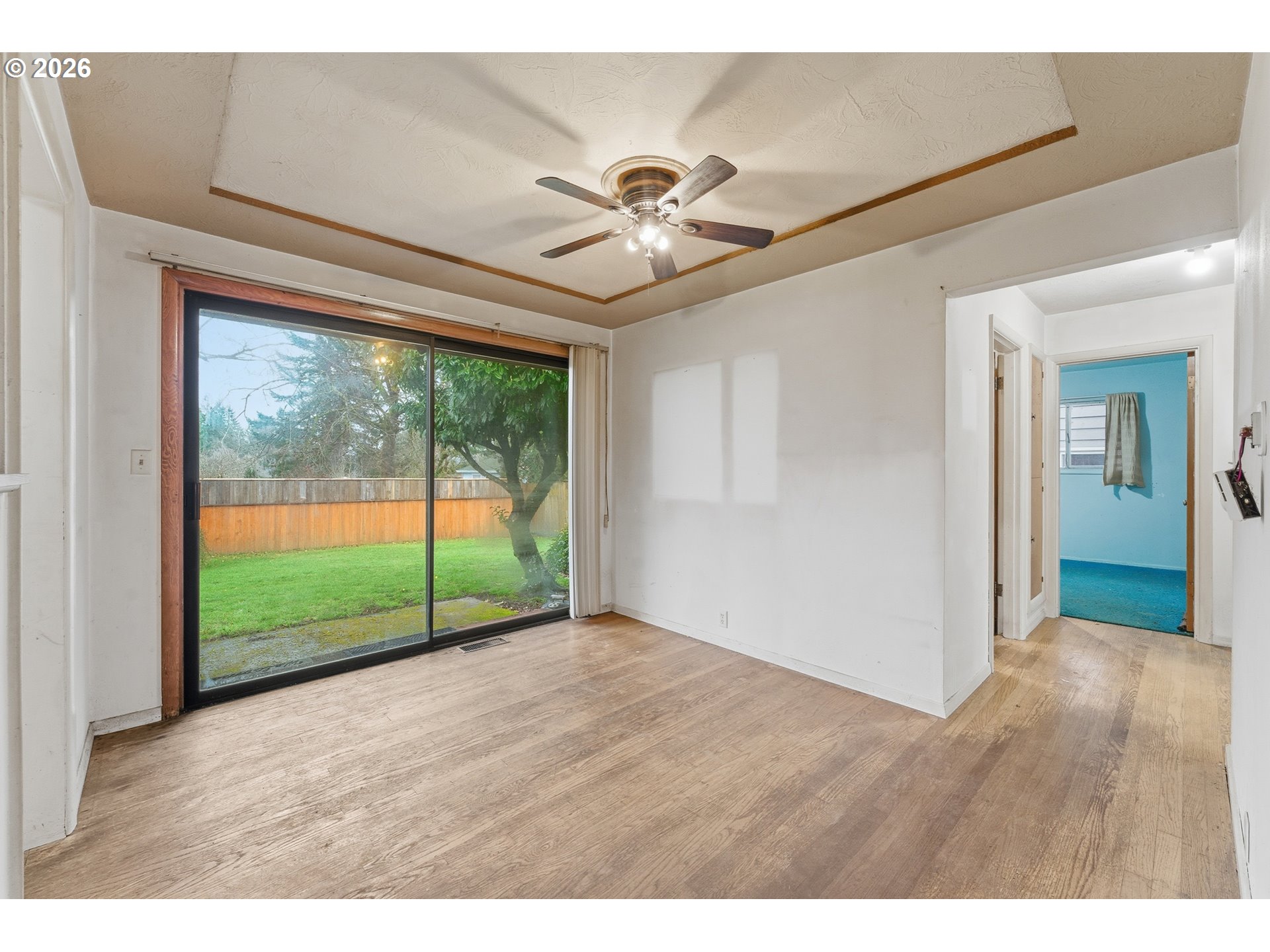 property viewer photo 11