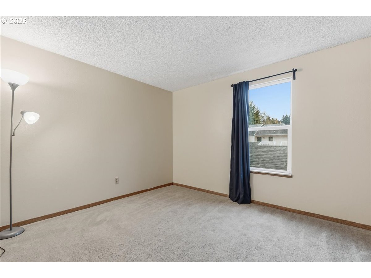property viewer photo 17