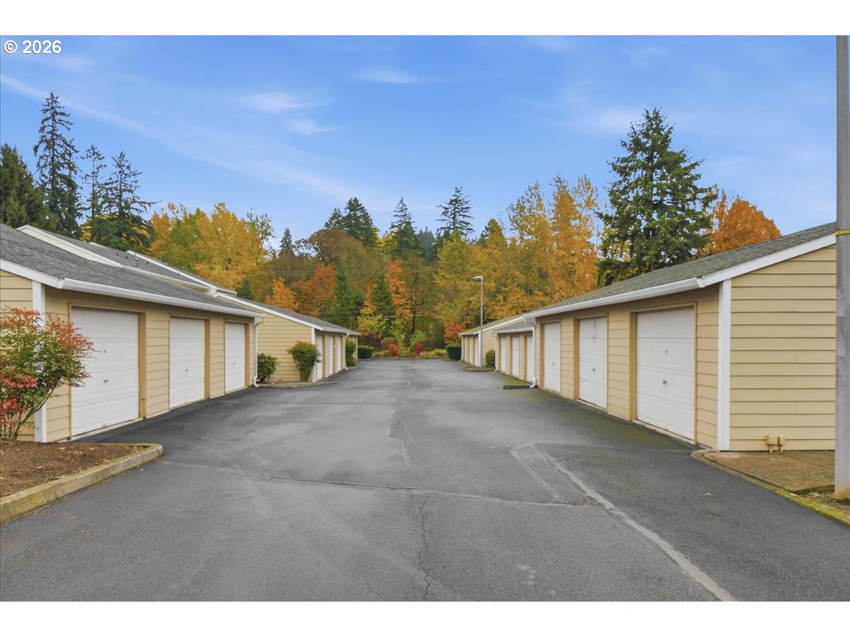 property viewer photo 24