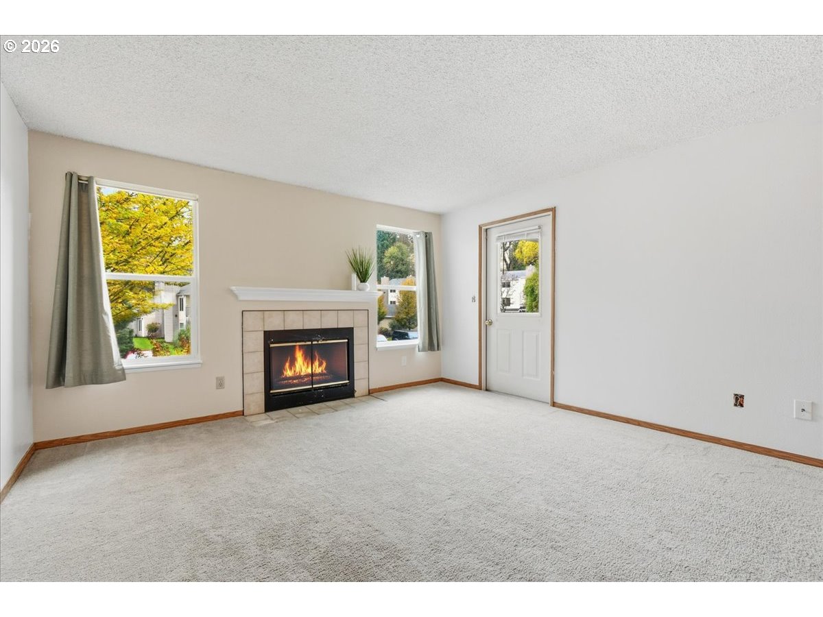 property viewer photo 5