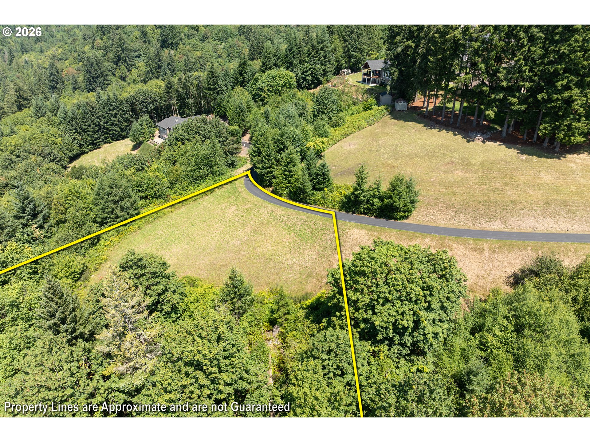 main property photo 18