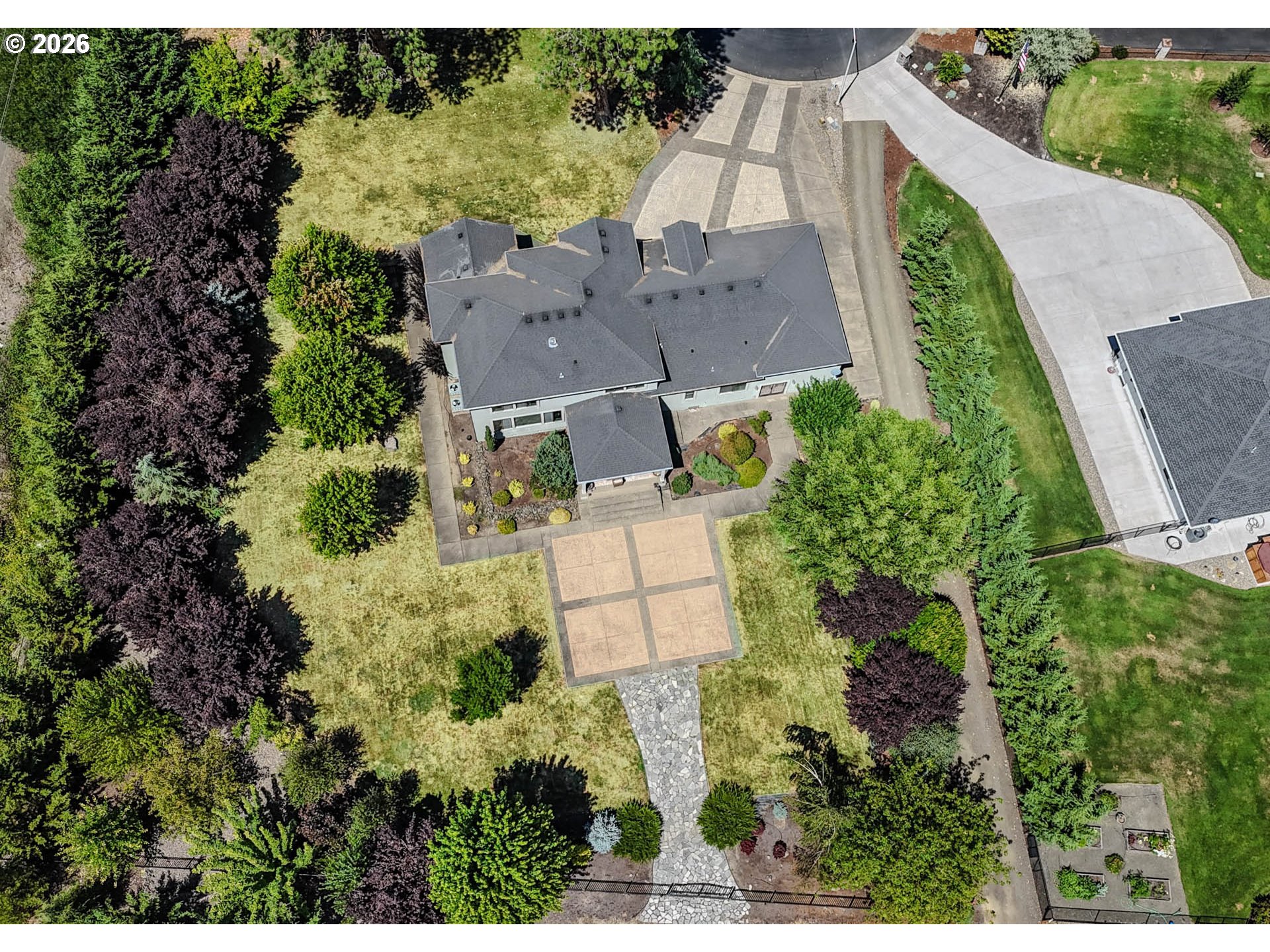 main property photo 38
