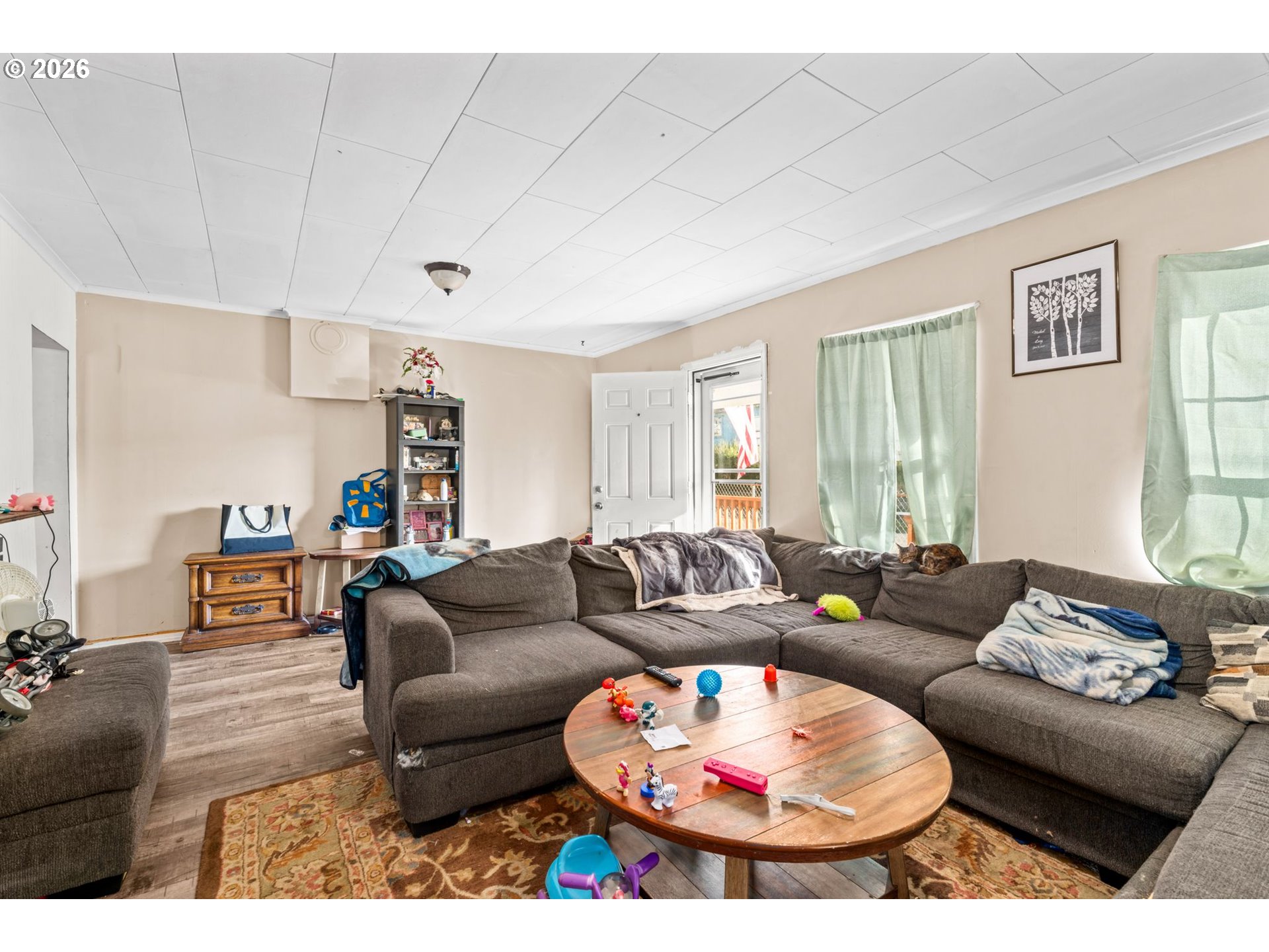 main property photo 2