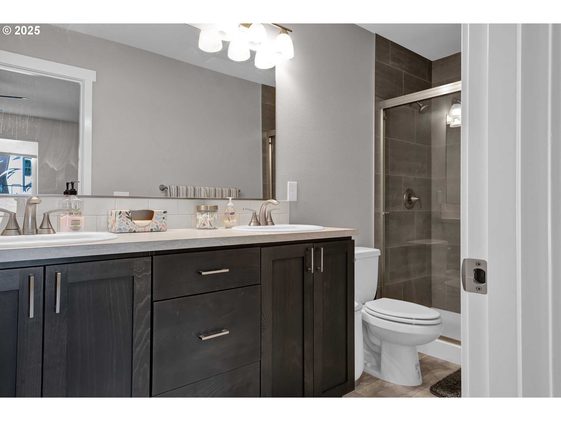 property viewer photo 21