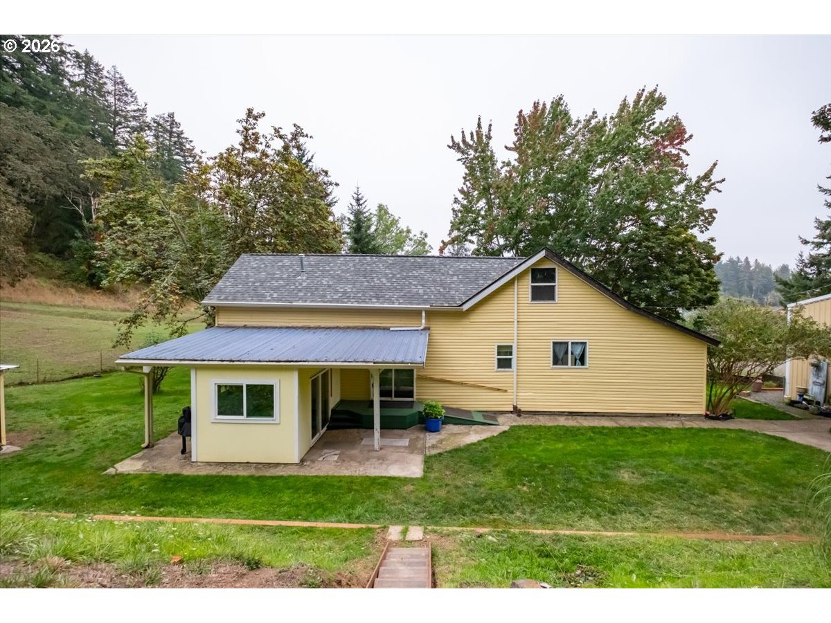 main property photo 20