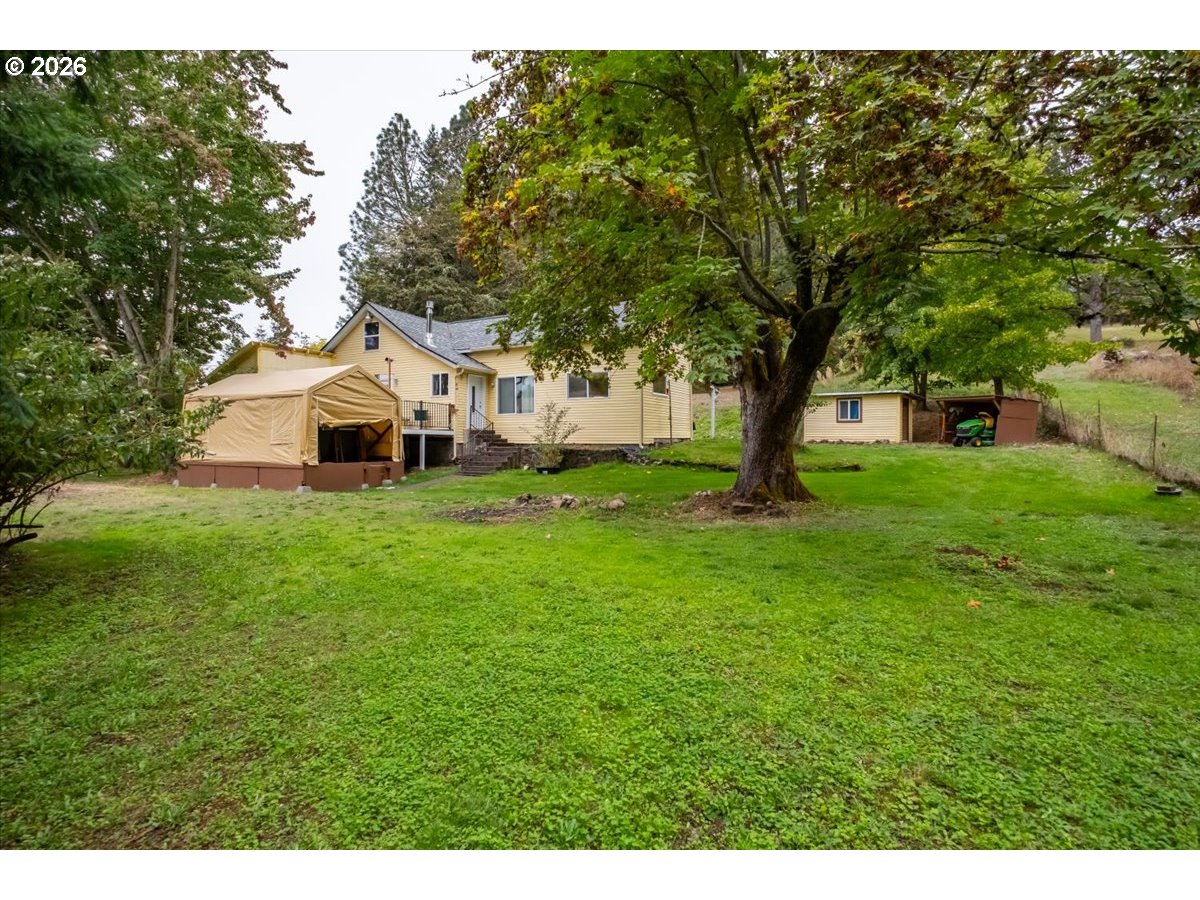 main property photo 23
