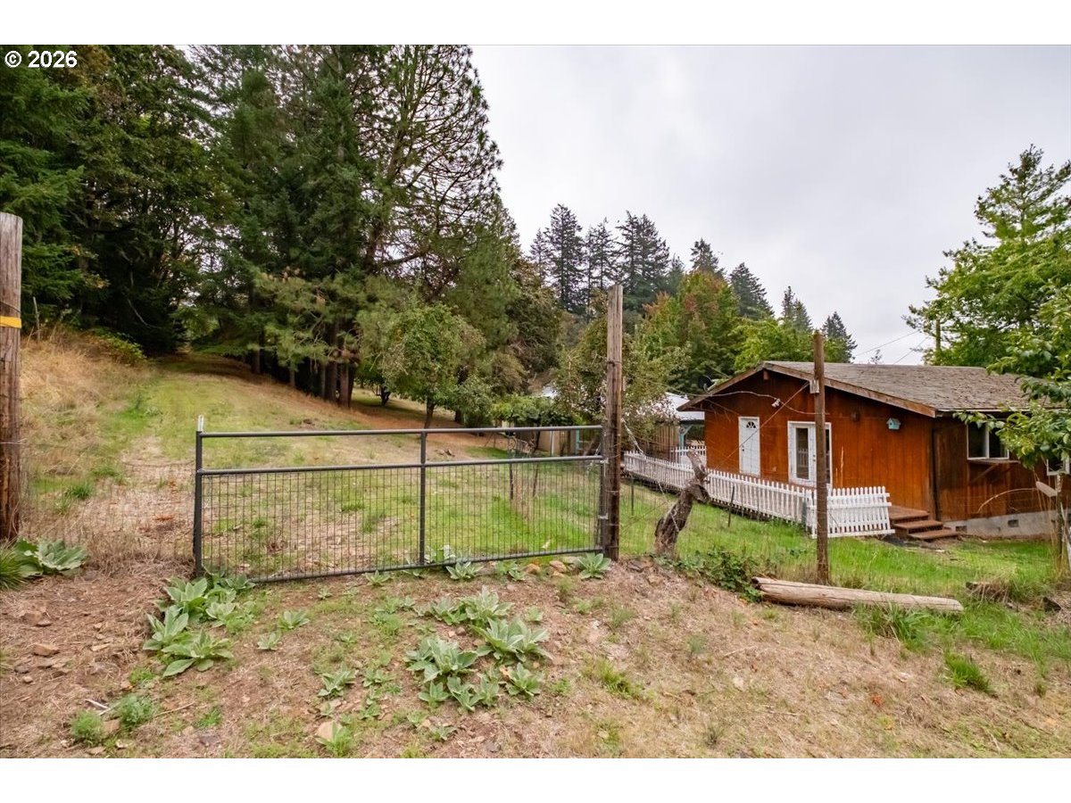 main property photo 42