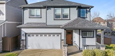 image of property with 4 Bed | 2 Bath | 2,229 Sqft