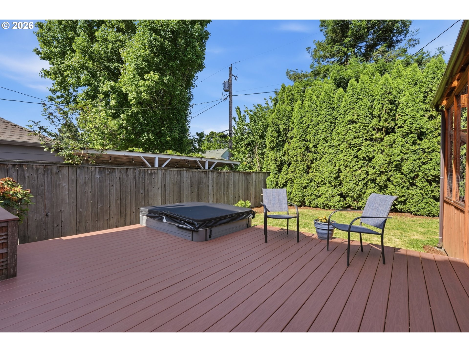 main property photo 23
