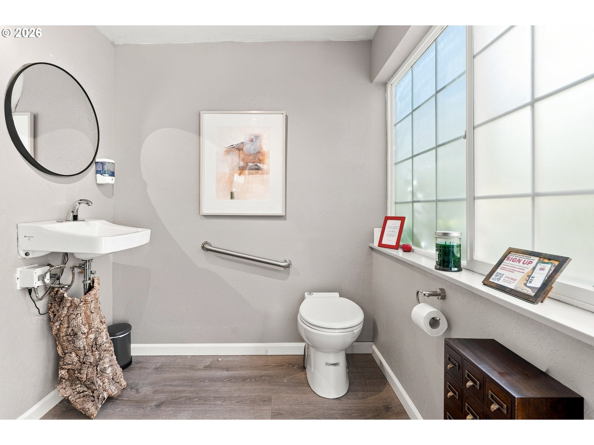 main property photo 43