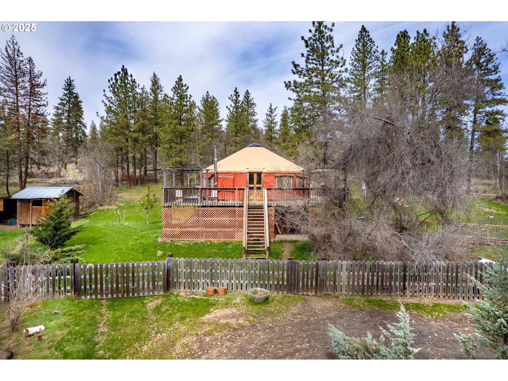 main property photo 5