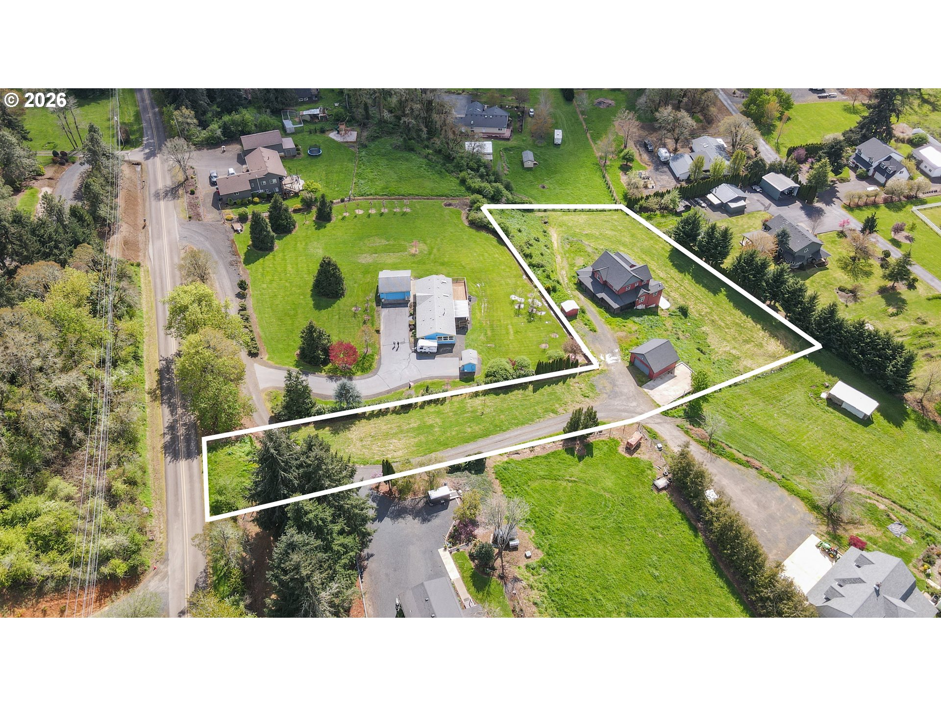 main property photo 3