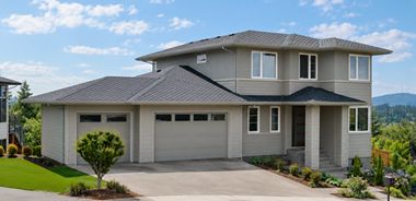 image of property with 6 Bed | 4 Bath | 4,048 Sqft