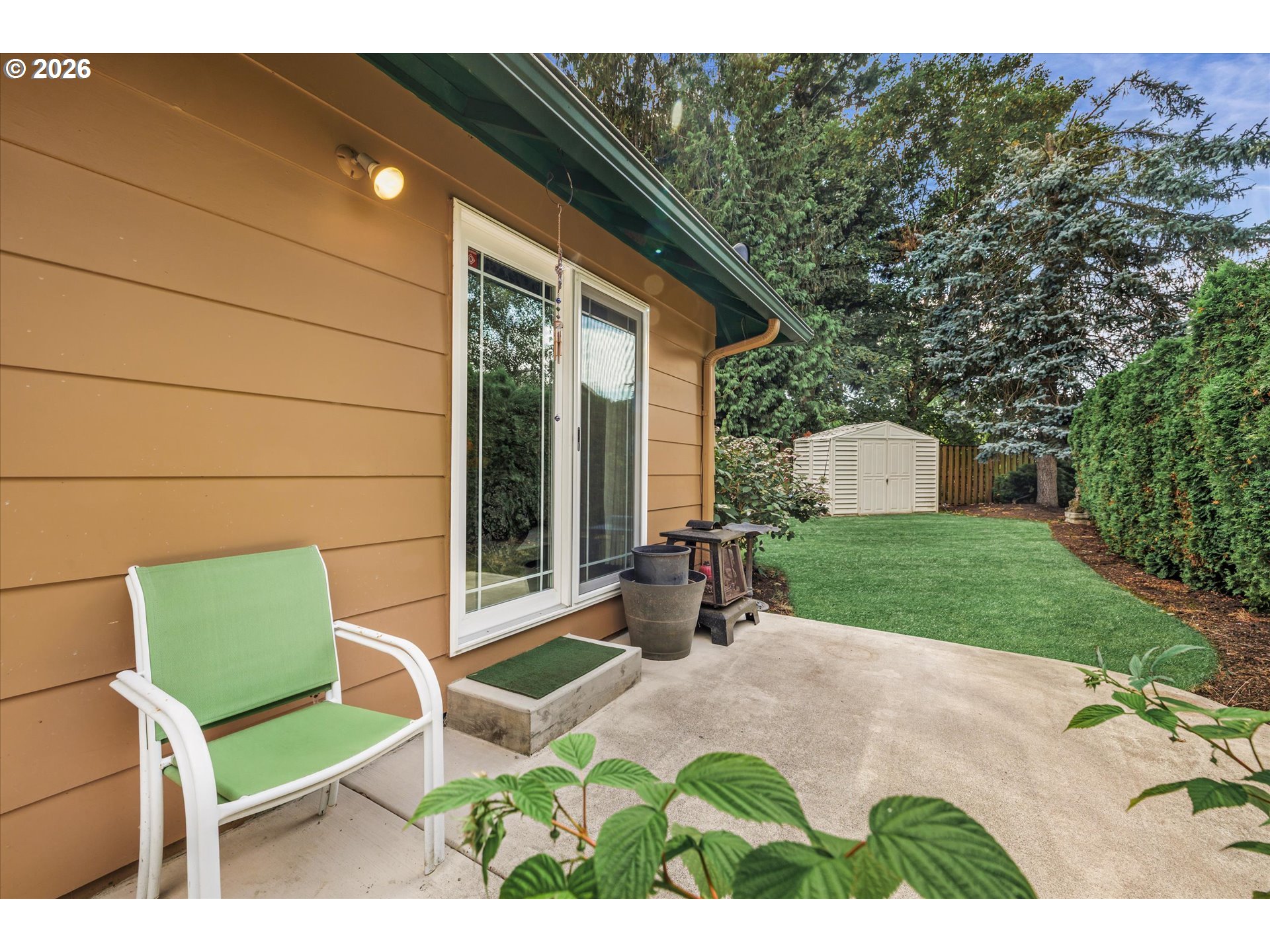 main property photo 23