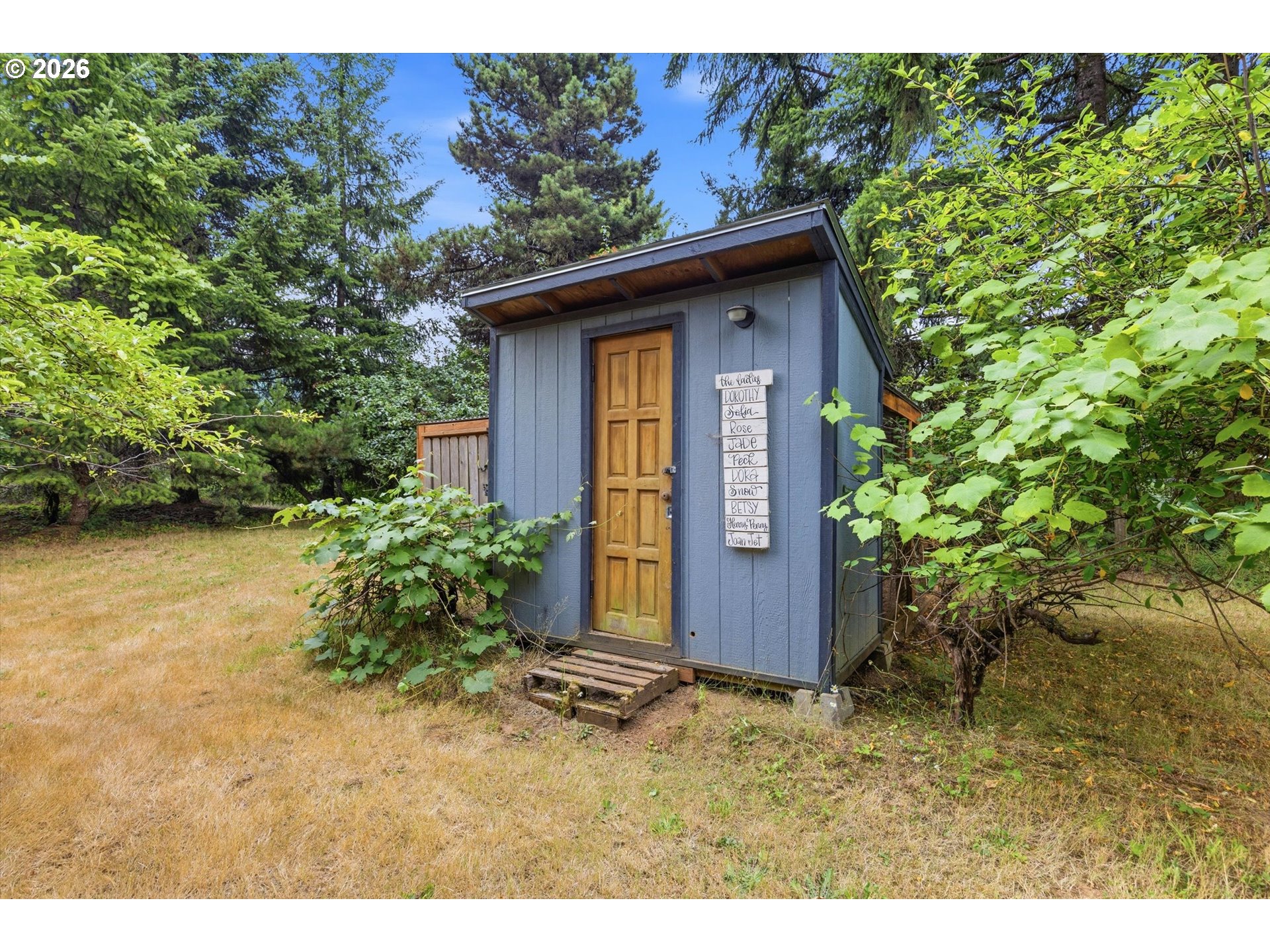 main property photo 35