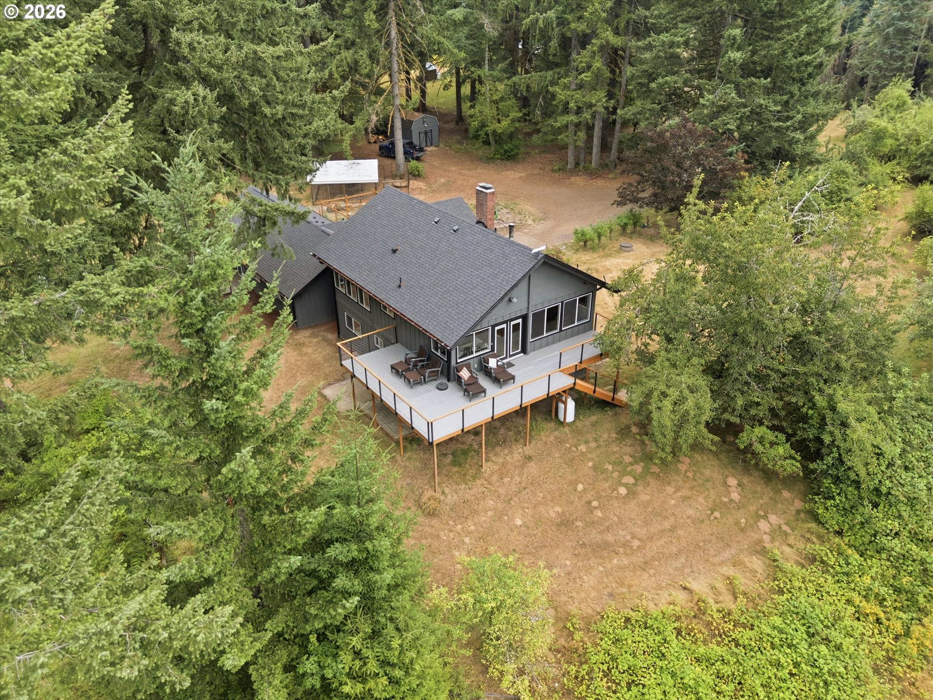 main property photo 40