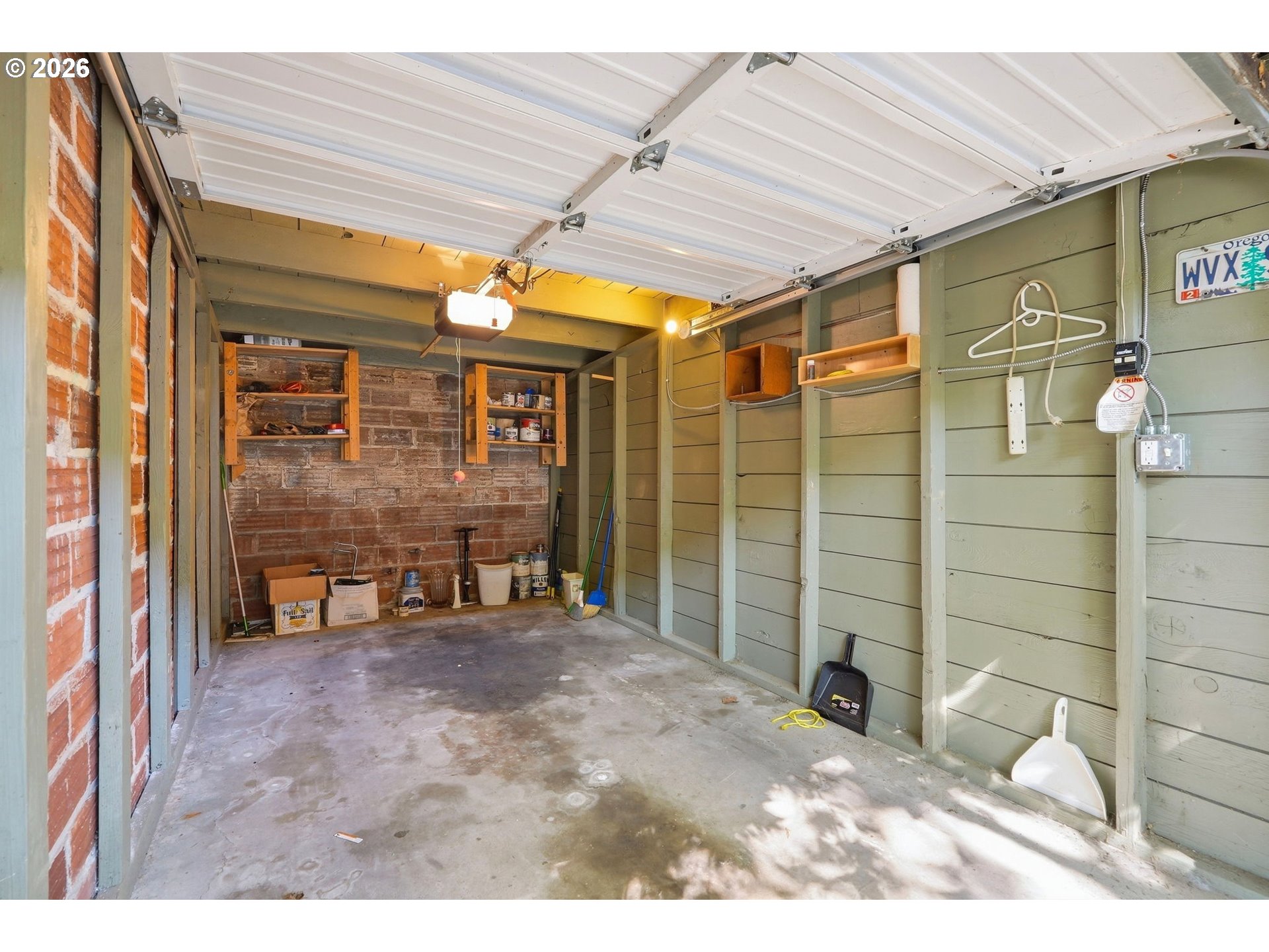 main property photo 19