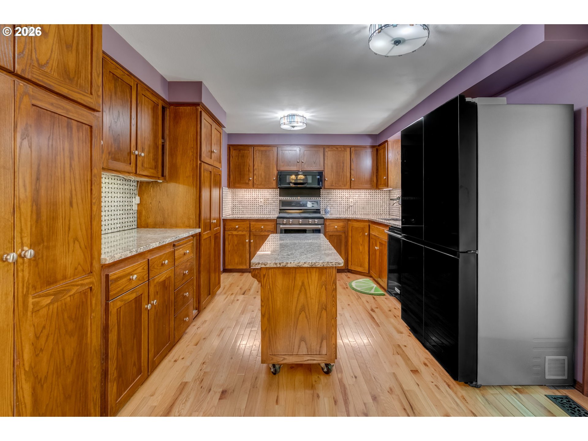 main property photo 18