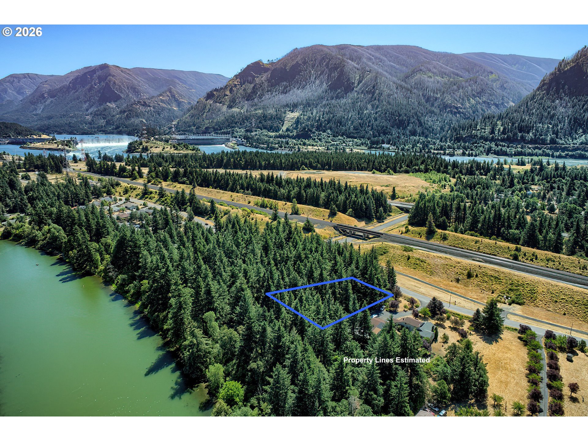 main property photo 4