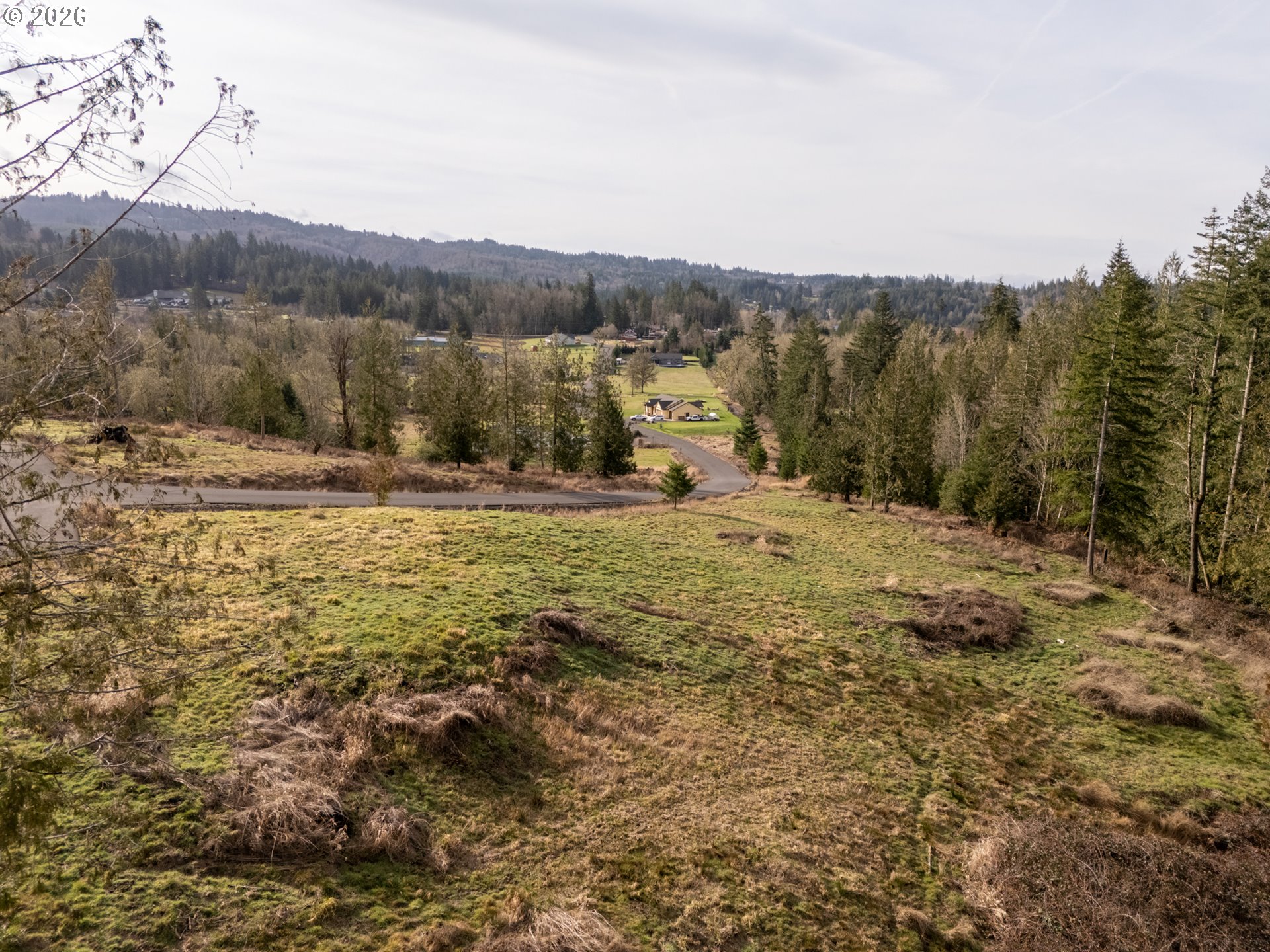 main property photo 11