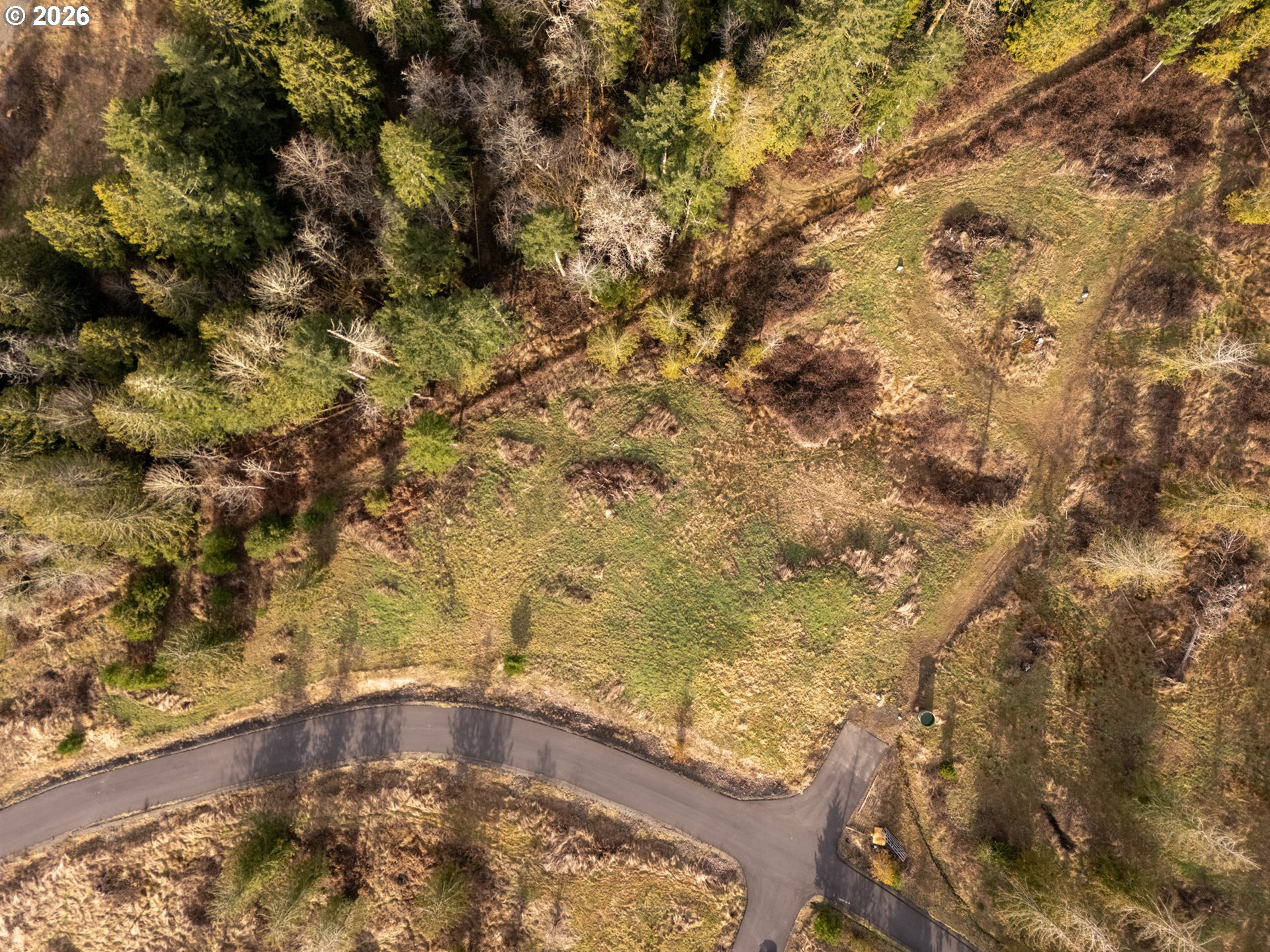 main property photo 17