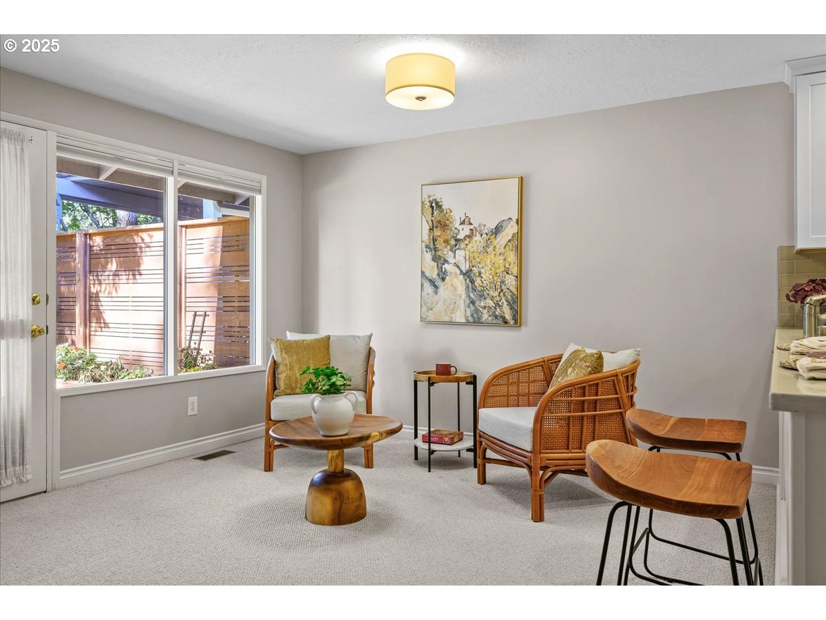 property viewer photo 11