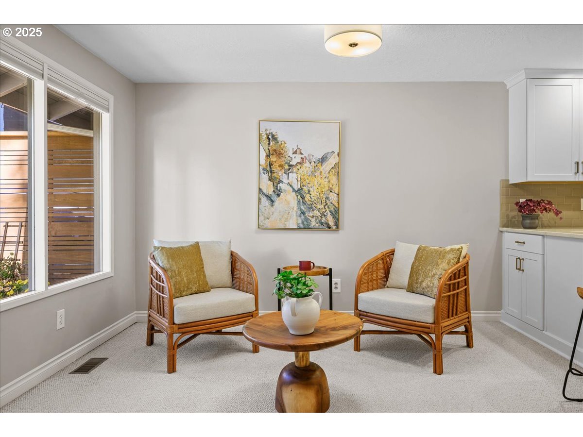property viewer photo 12