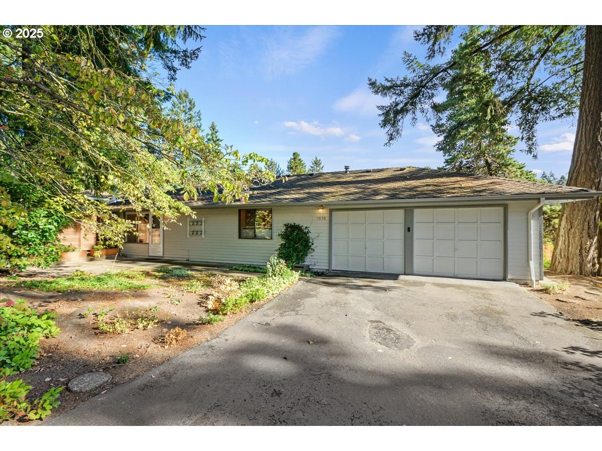property viewer photo 21
