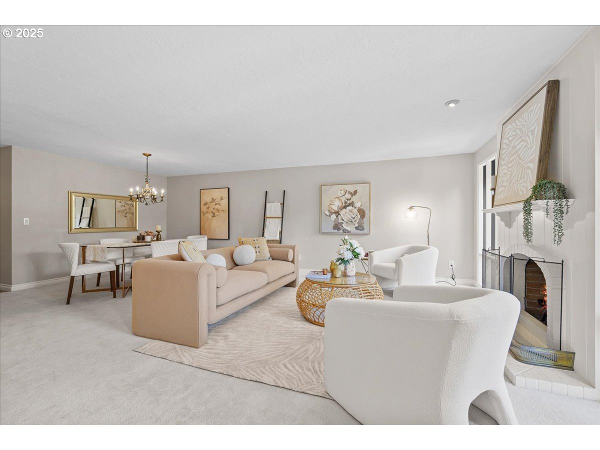property viewer photo 4