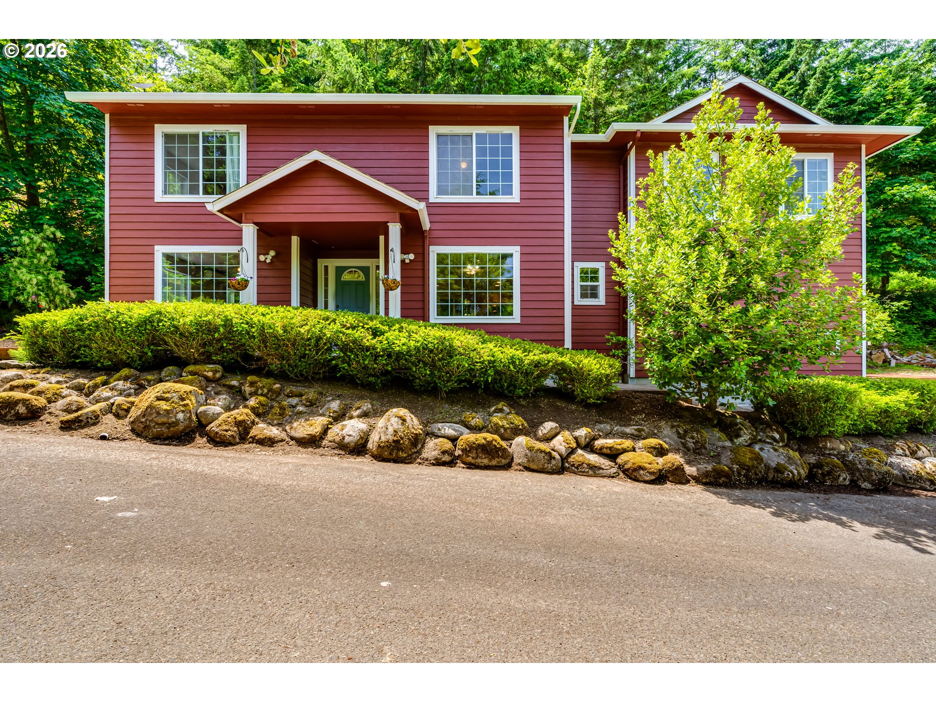 main property photo 2