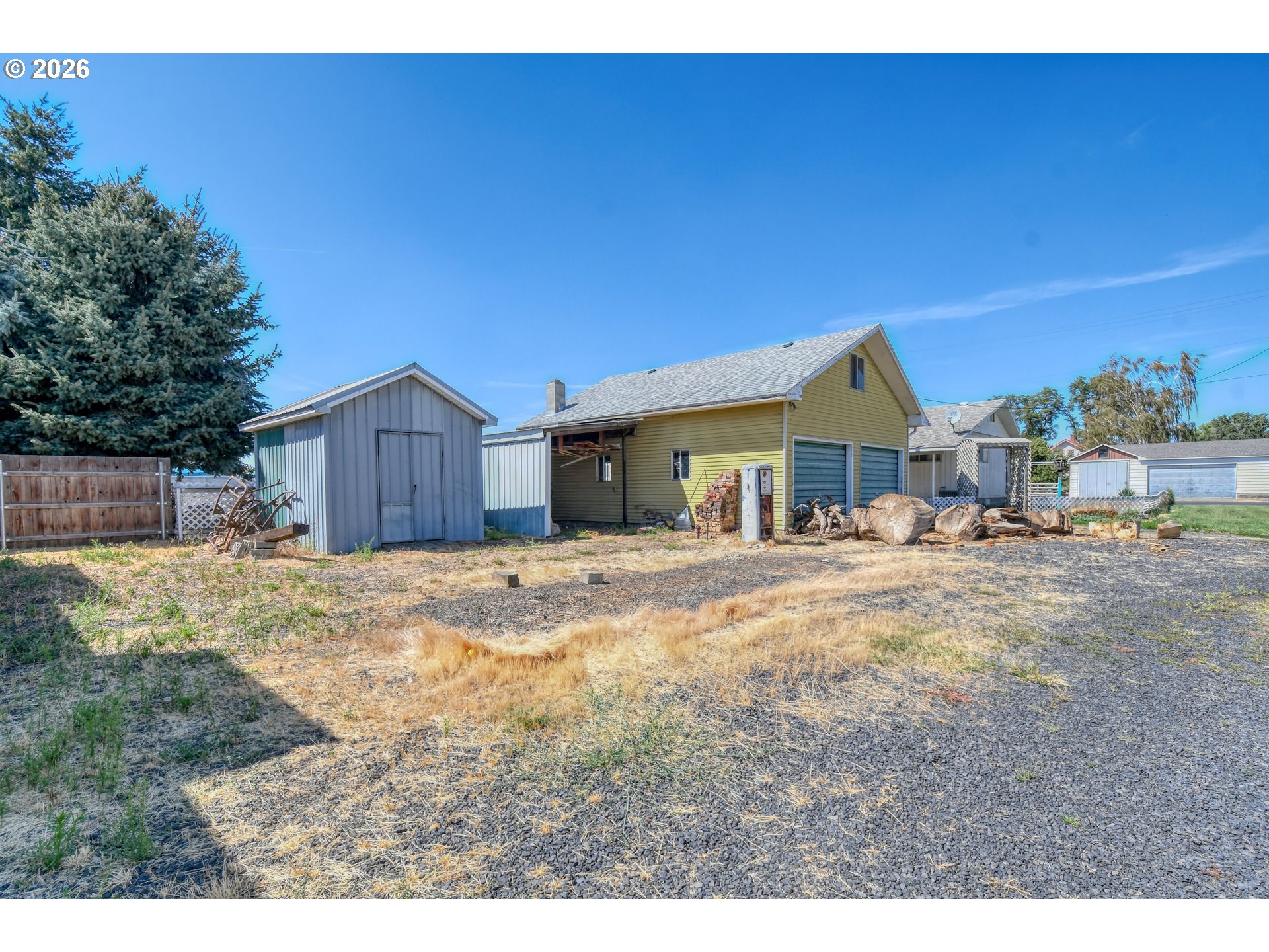 main property photo 35