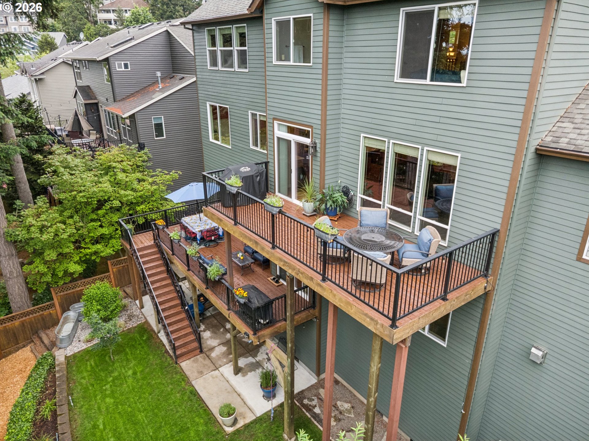 main property photo 39