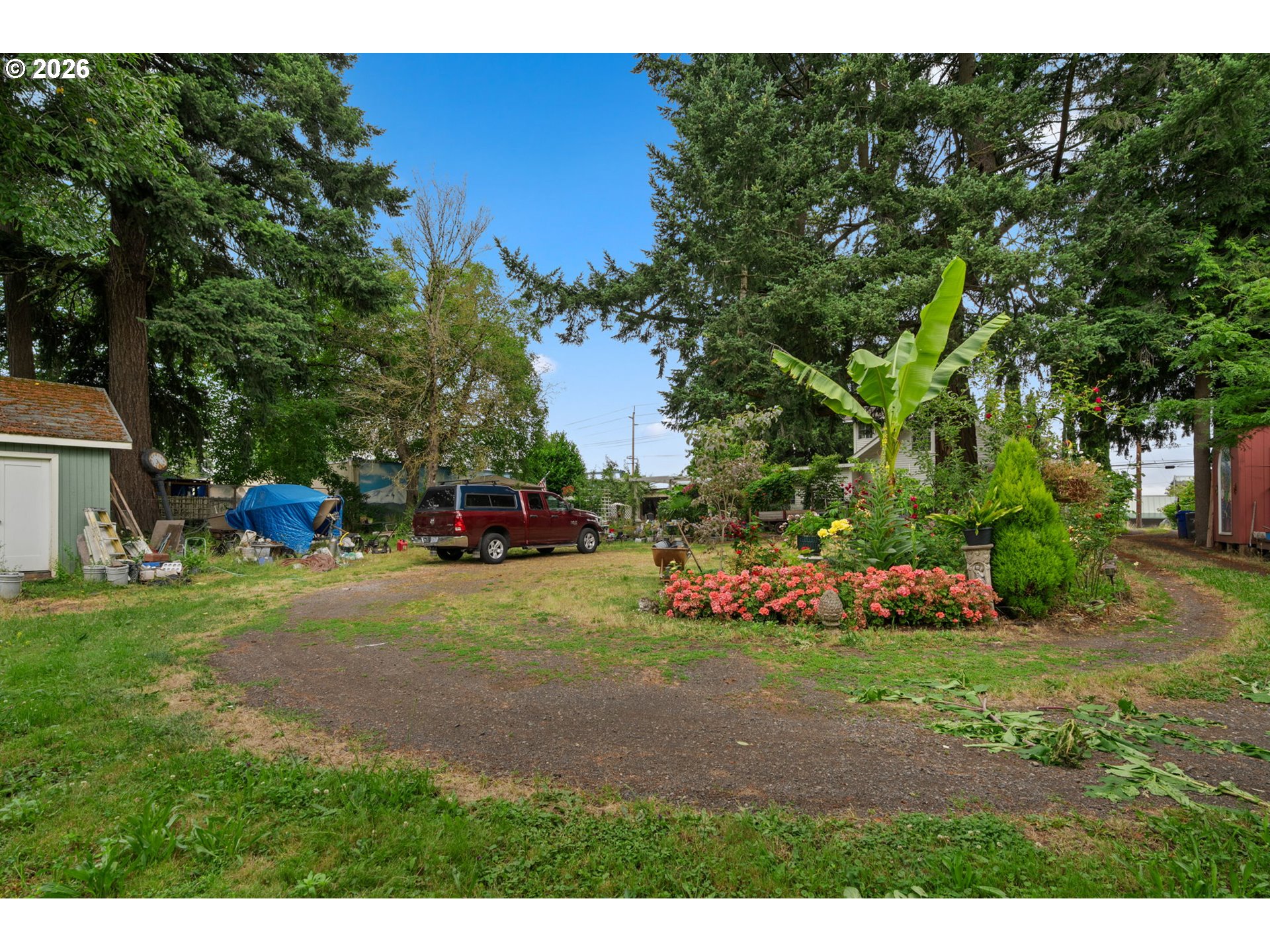 main property photo 22