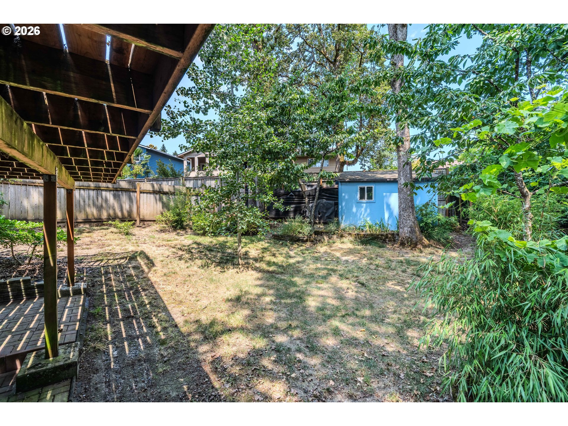 main property photo 38