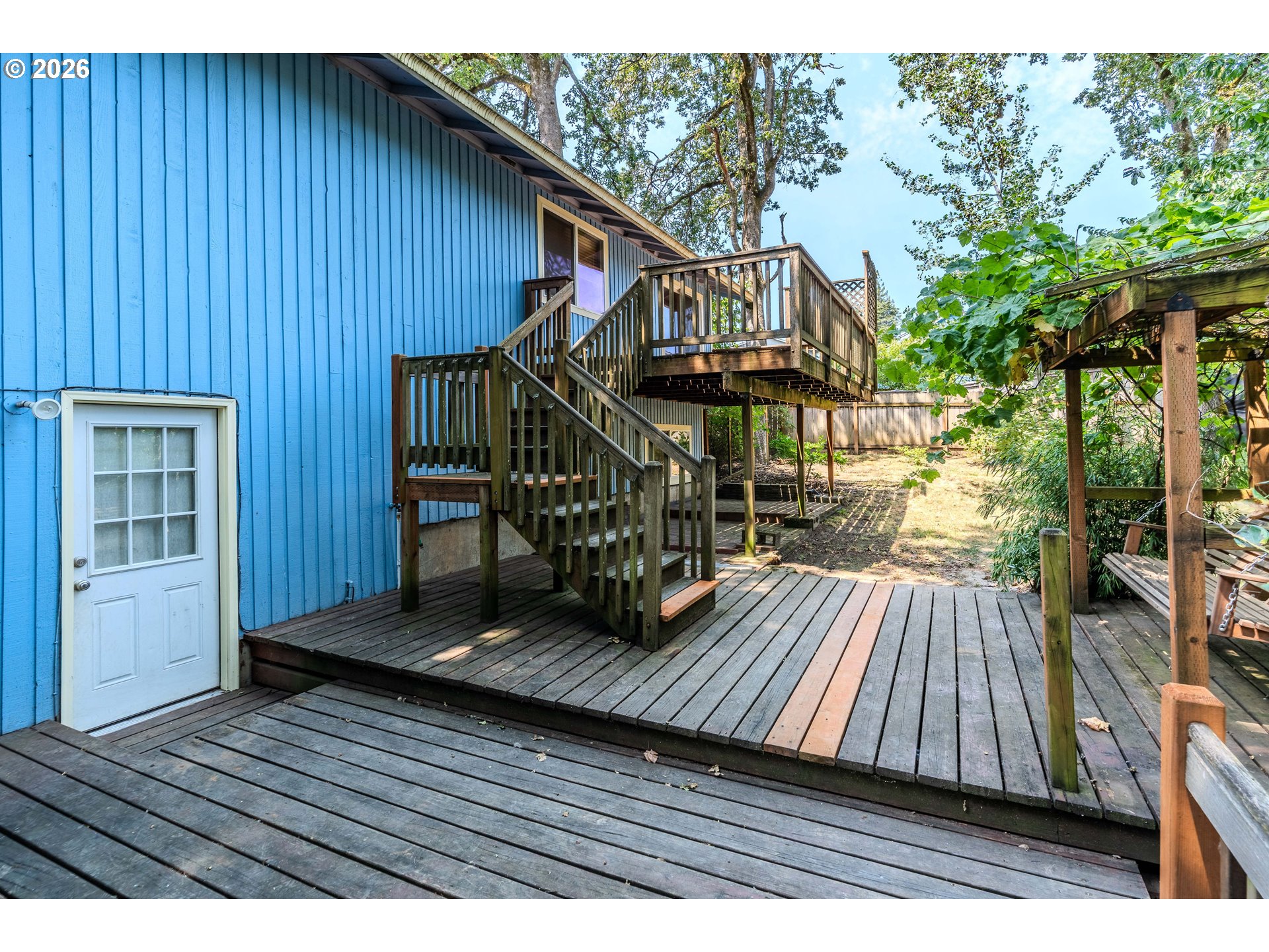 main property photo 41