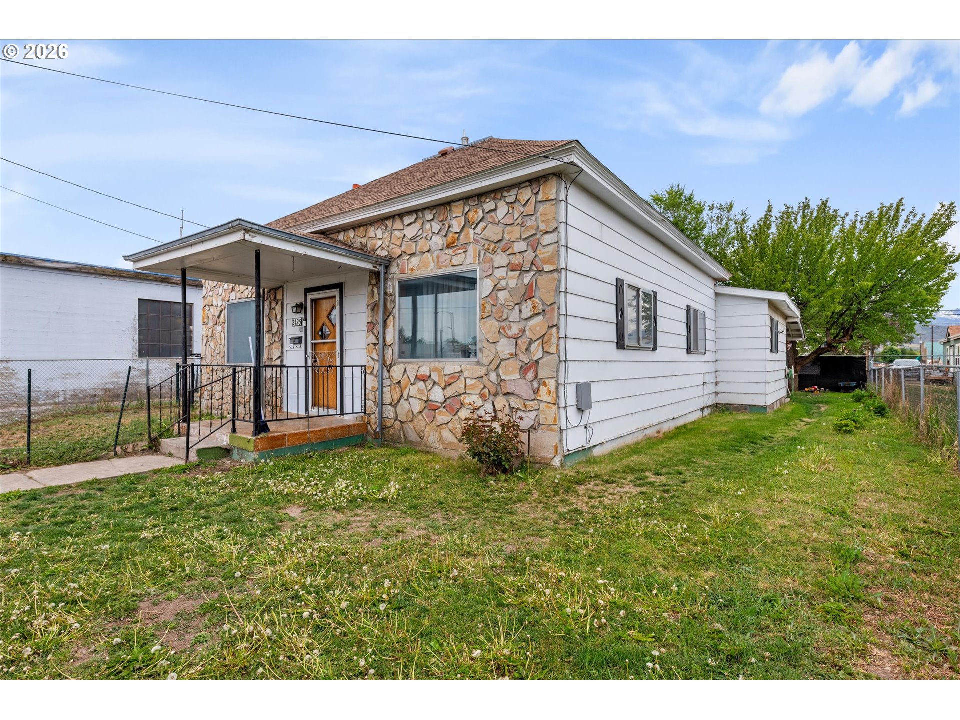 main property photo 1