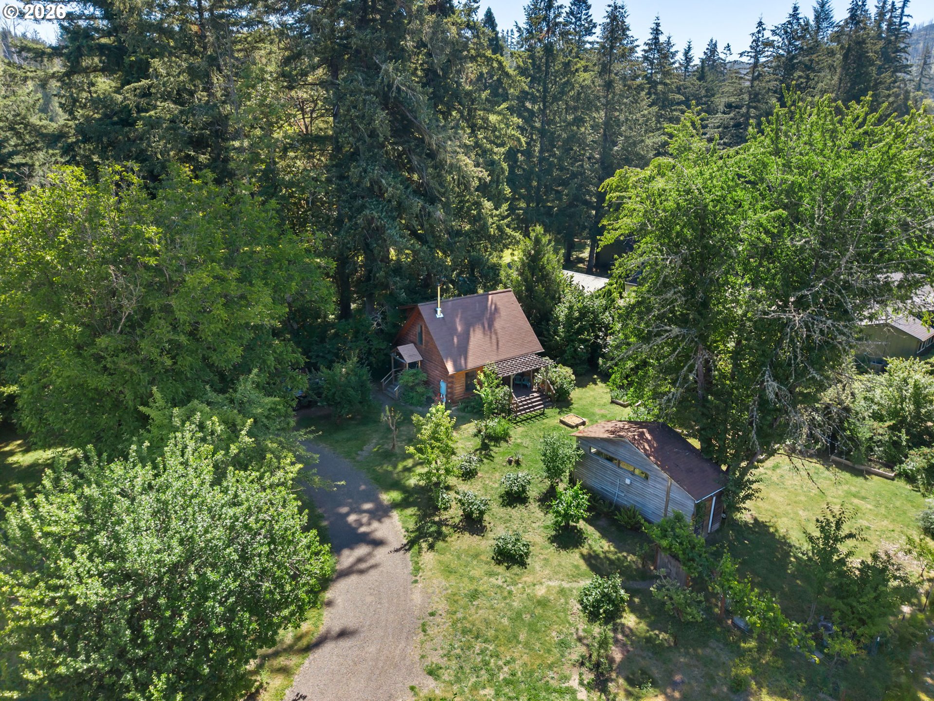 main property photo 37