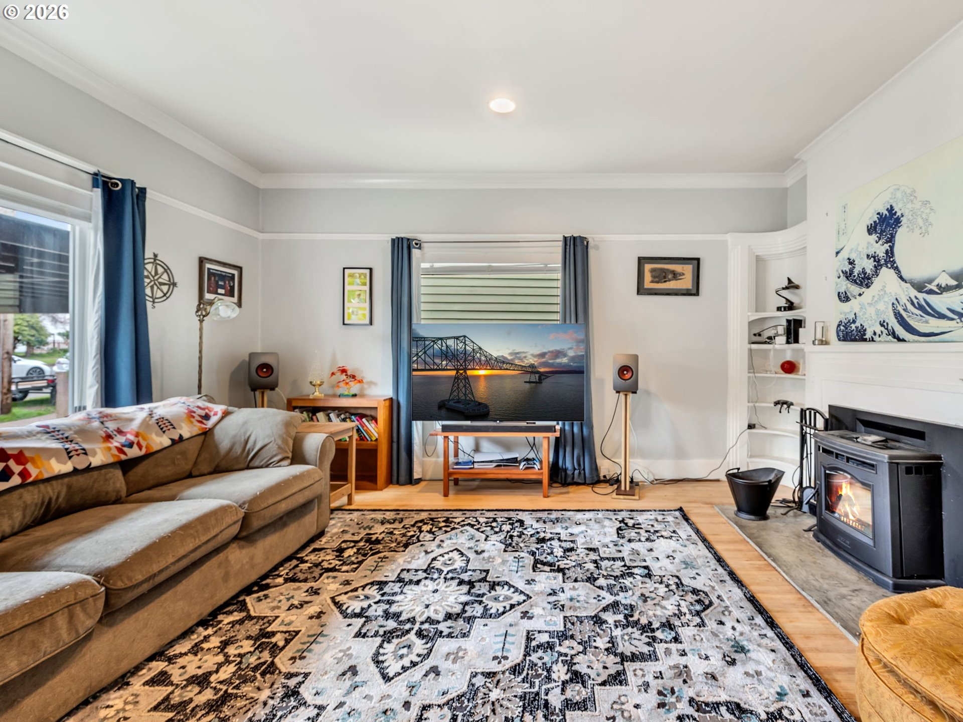 main property photo 7