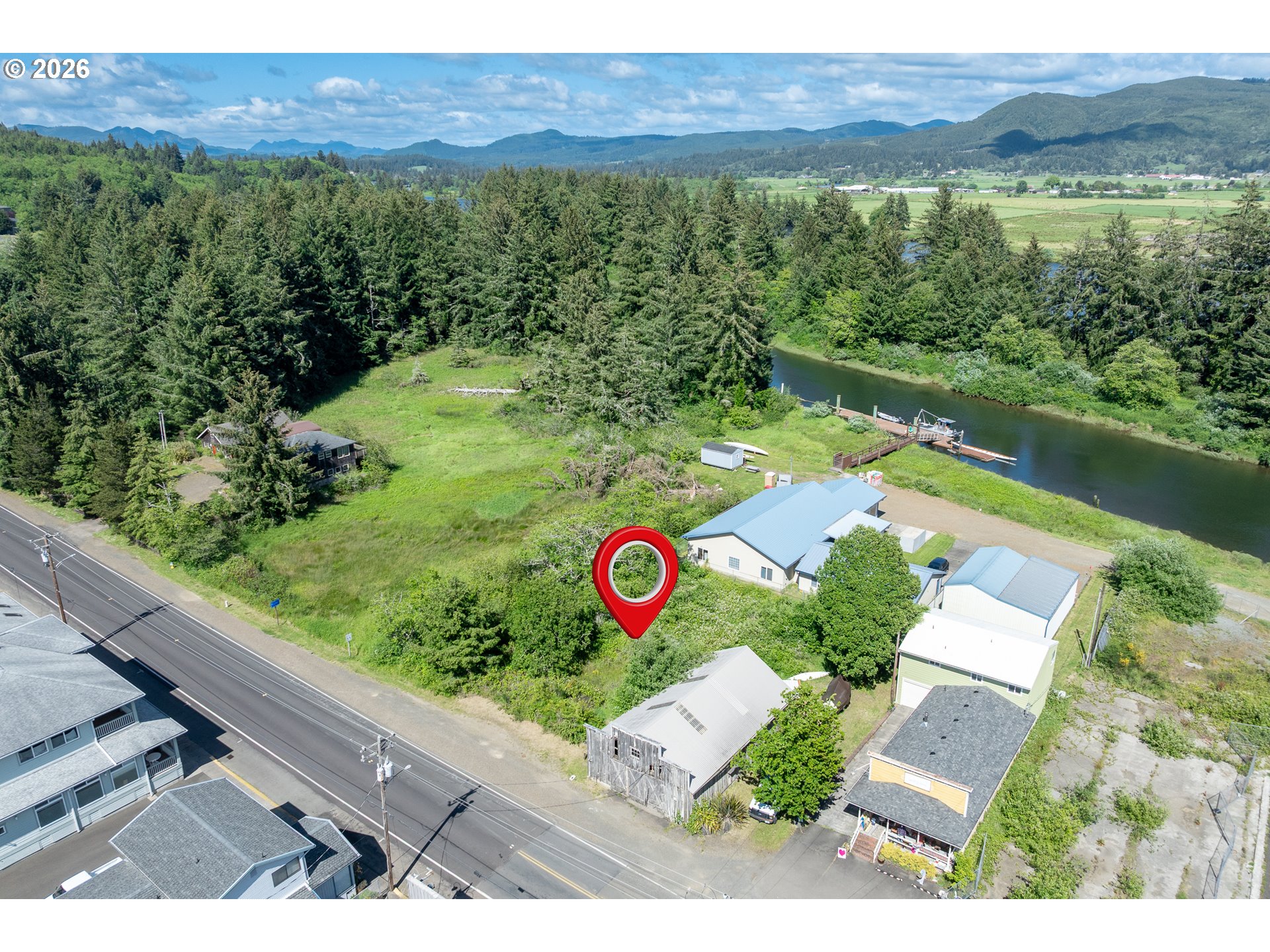 main property photo 7