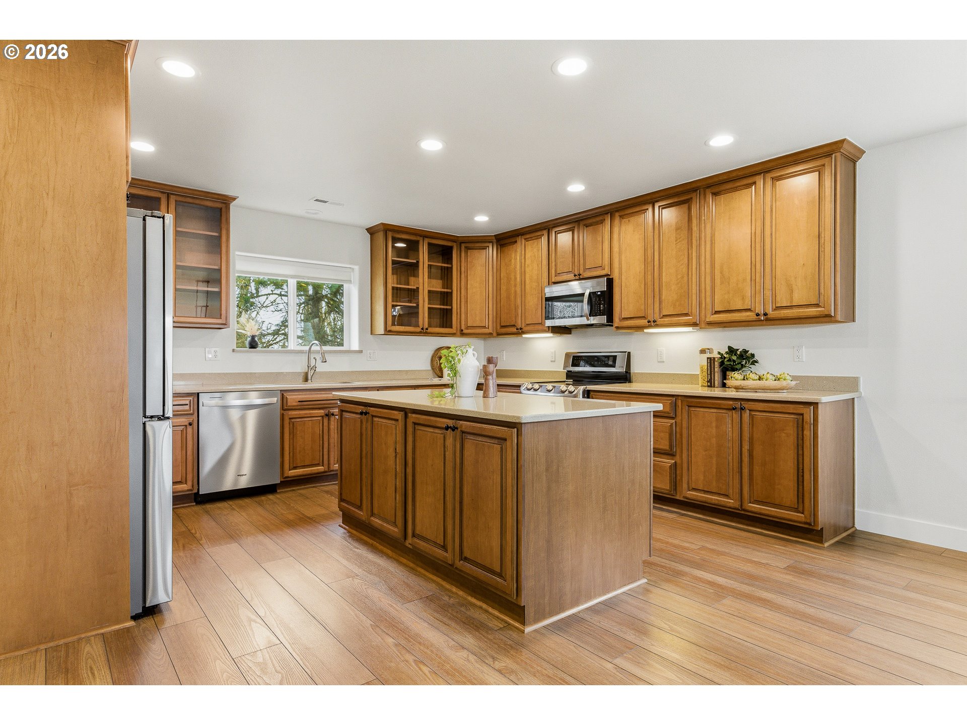 property viewer photo 10