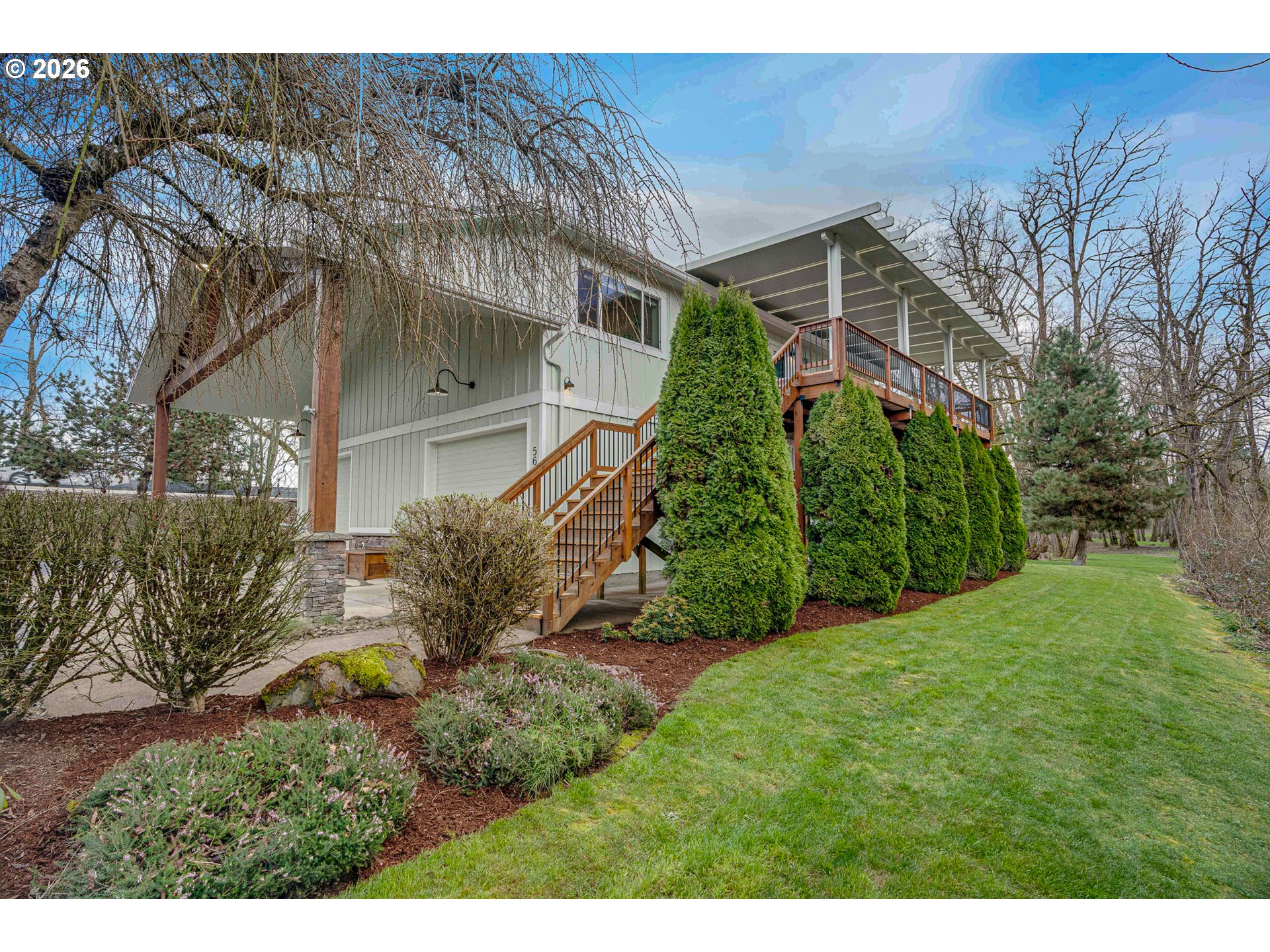 property viewer photo 2