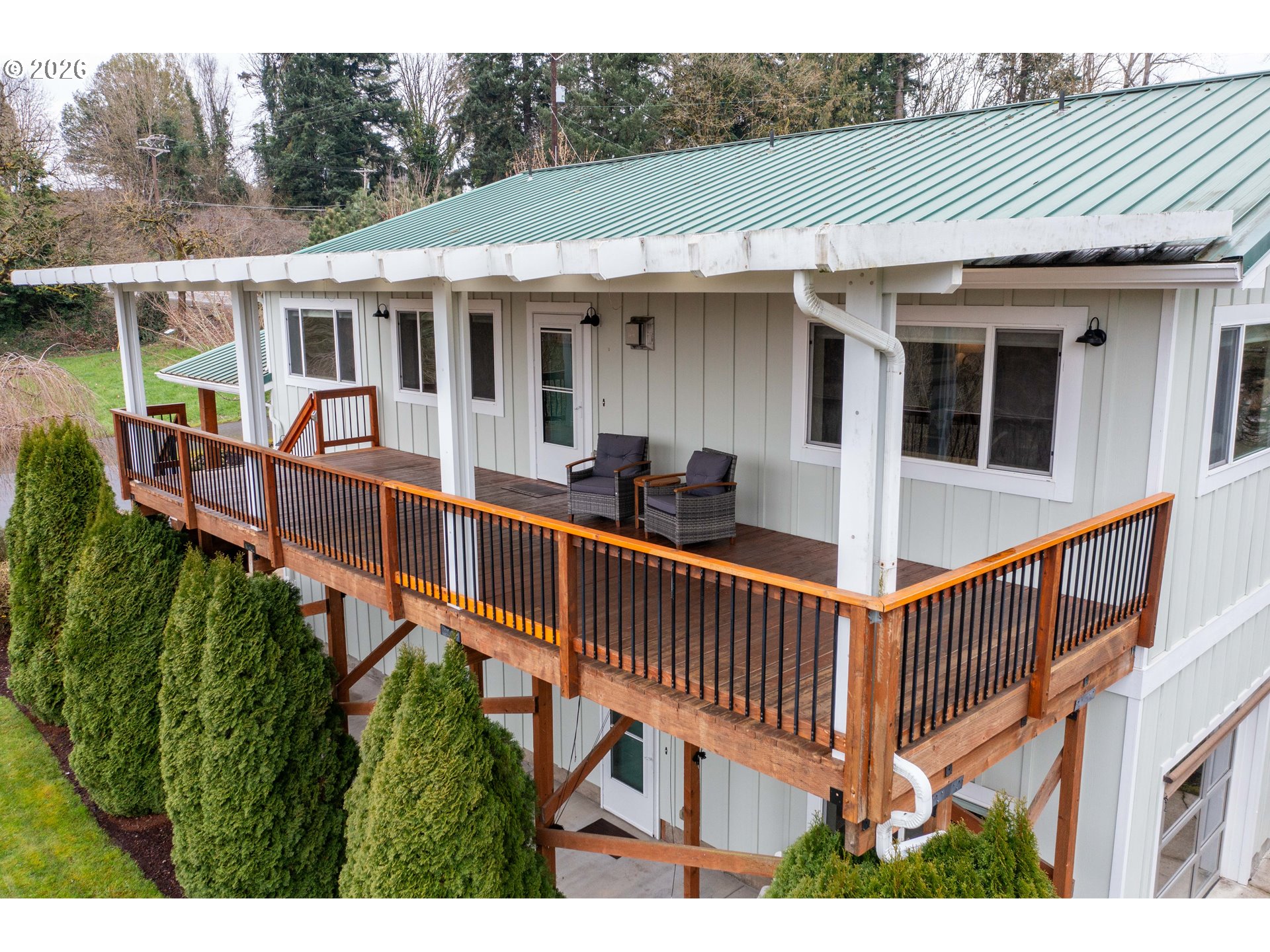 property viewer photo 3