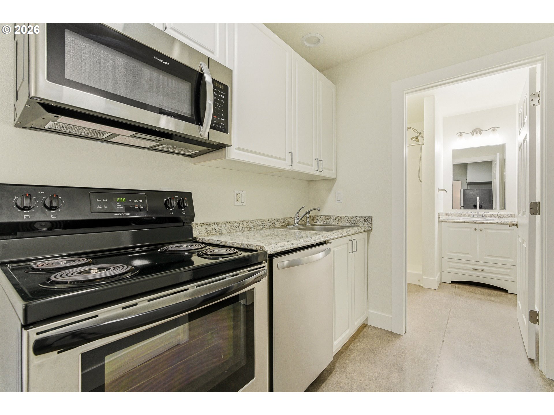 property viewer photo 30
