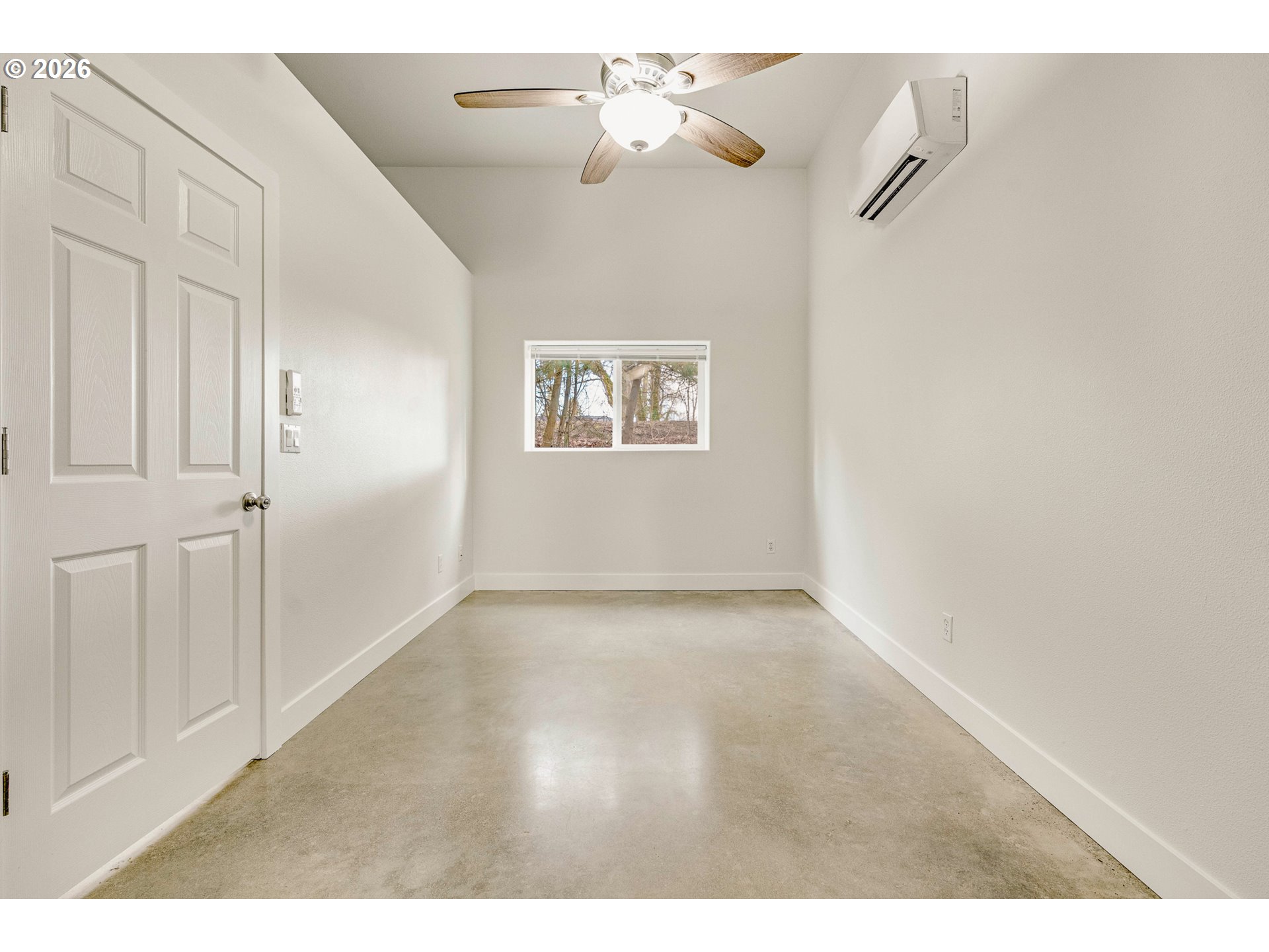 property viewer photo 33