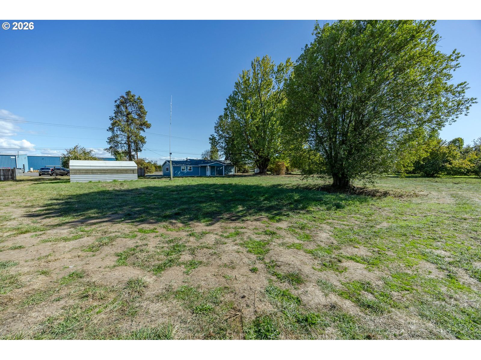 main property photo 43